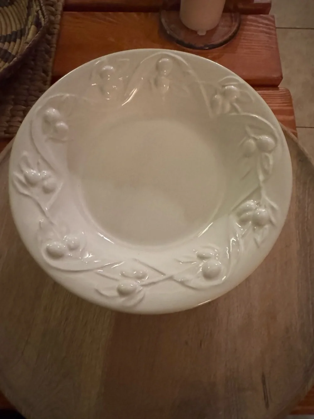 Williams Sonoma I Patrizi Olive Harvest White Pasta Bowl - set of 4